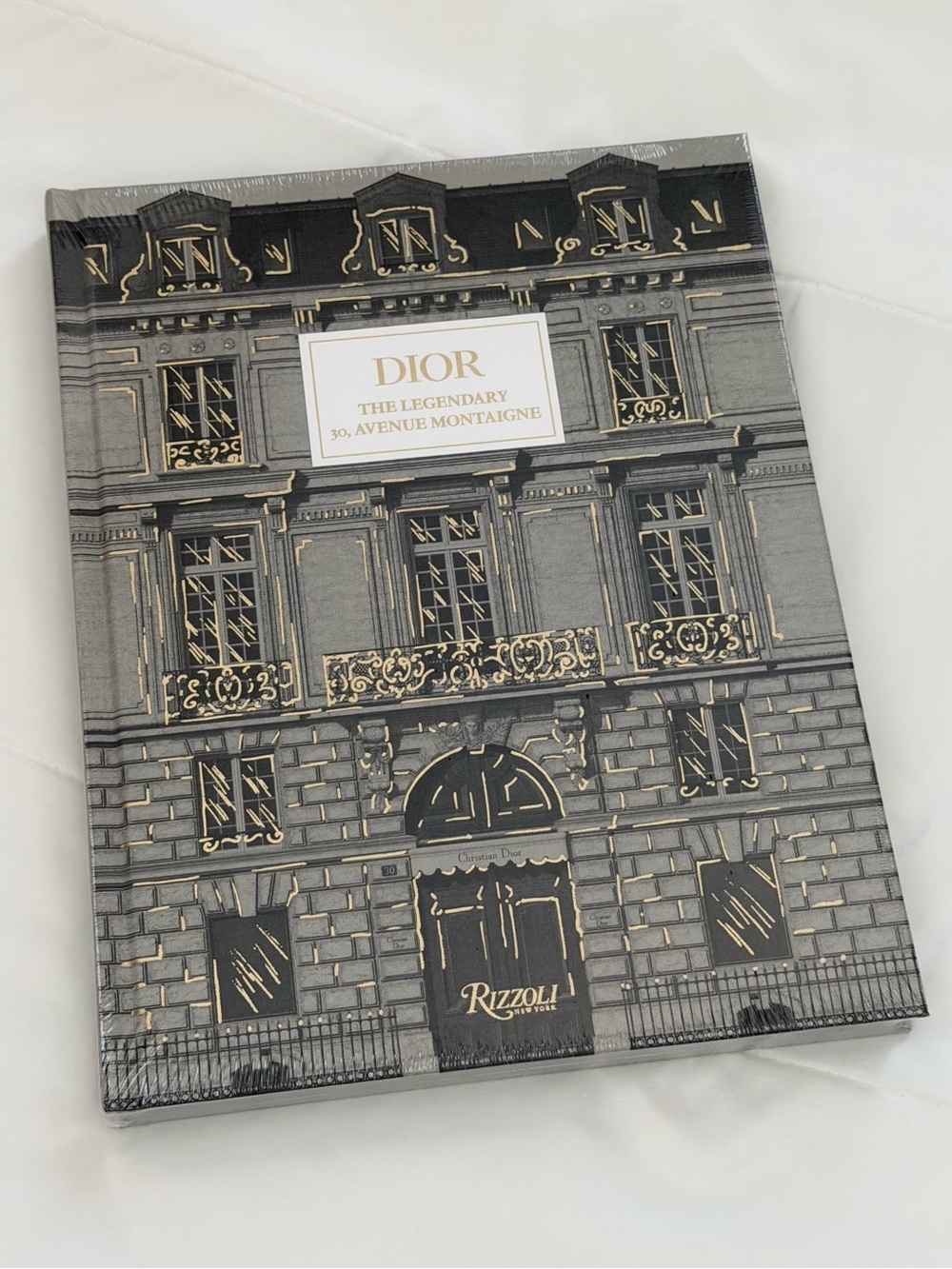 NWT Dior The Legendary 30, Avenue Montaigne